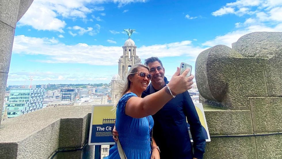 Liver Building-skyline-selfie