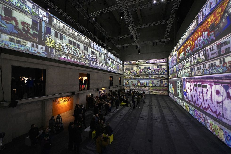 Loading-exhibition-Grand-Palais-Immersif