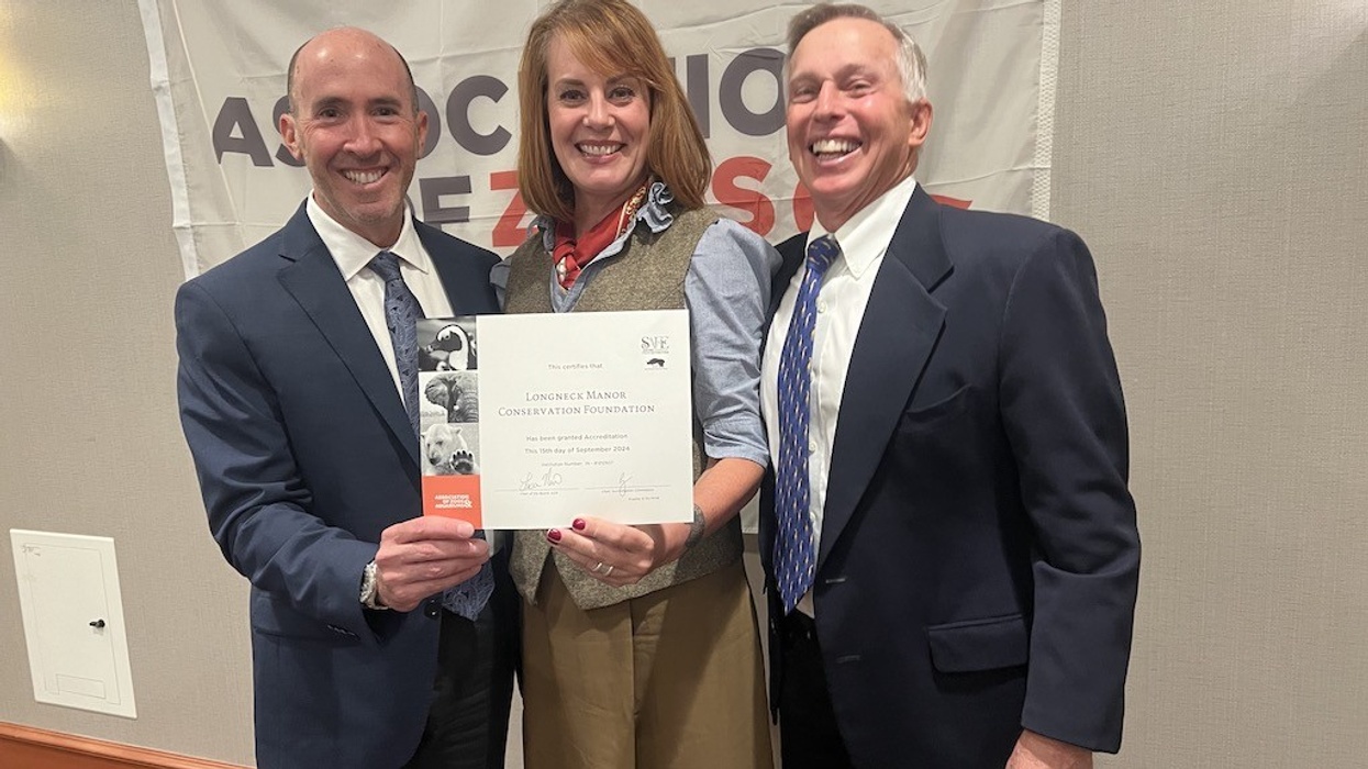 Longneck Manor AZA accreditation