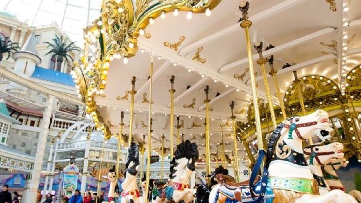Lotte World carousel covid-19