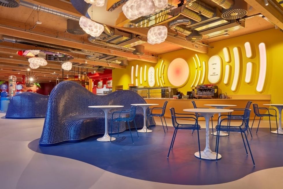 Lumsden Family Shop and Restaurant Eating