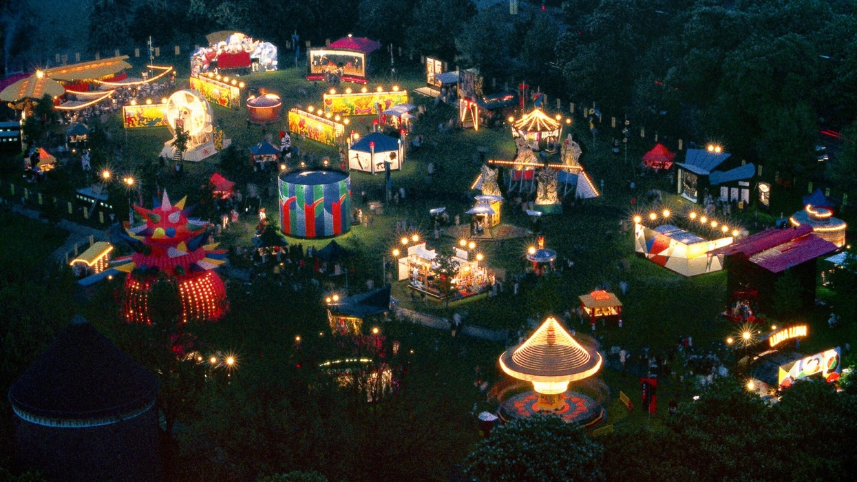 luna luna art amusement park