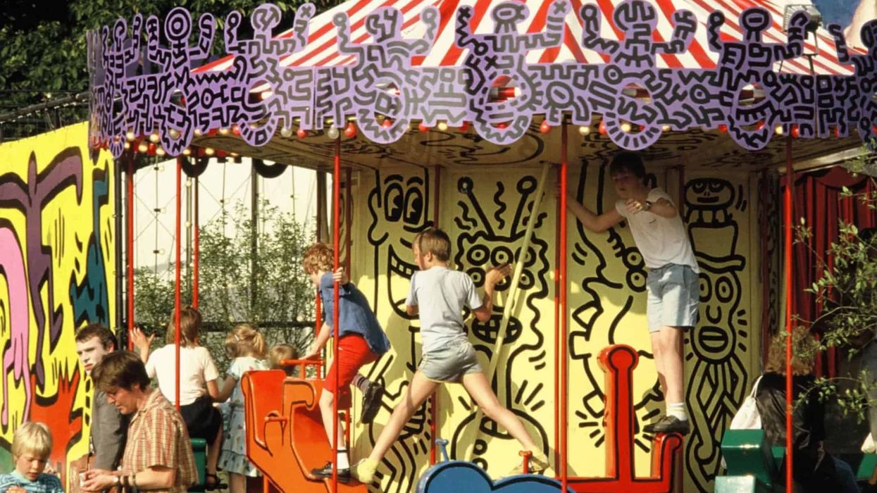 luna luna keith haring carousel