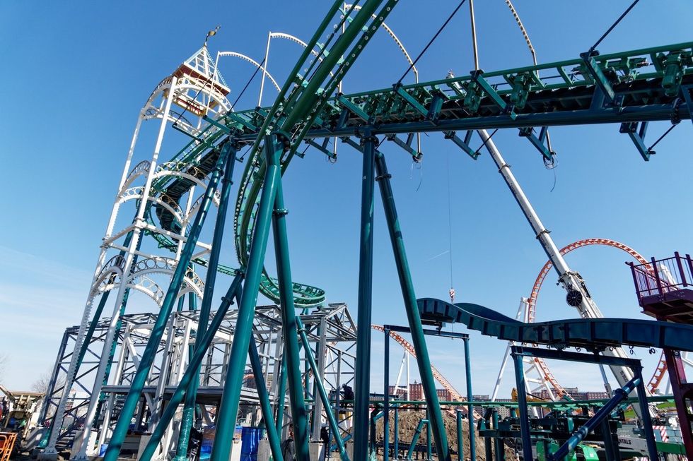 luna park leti's treasure and tony's express