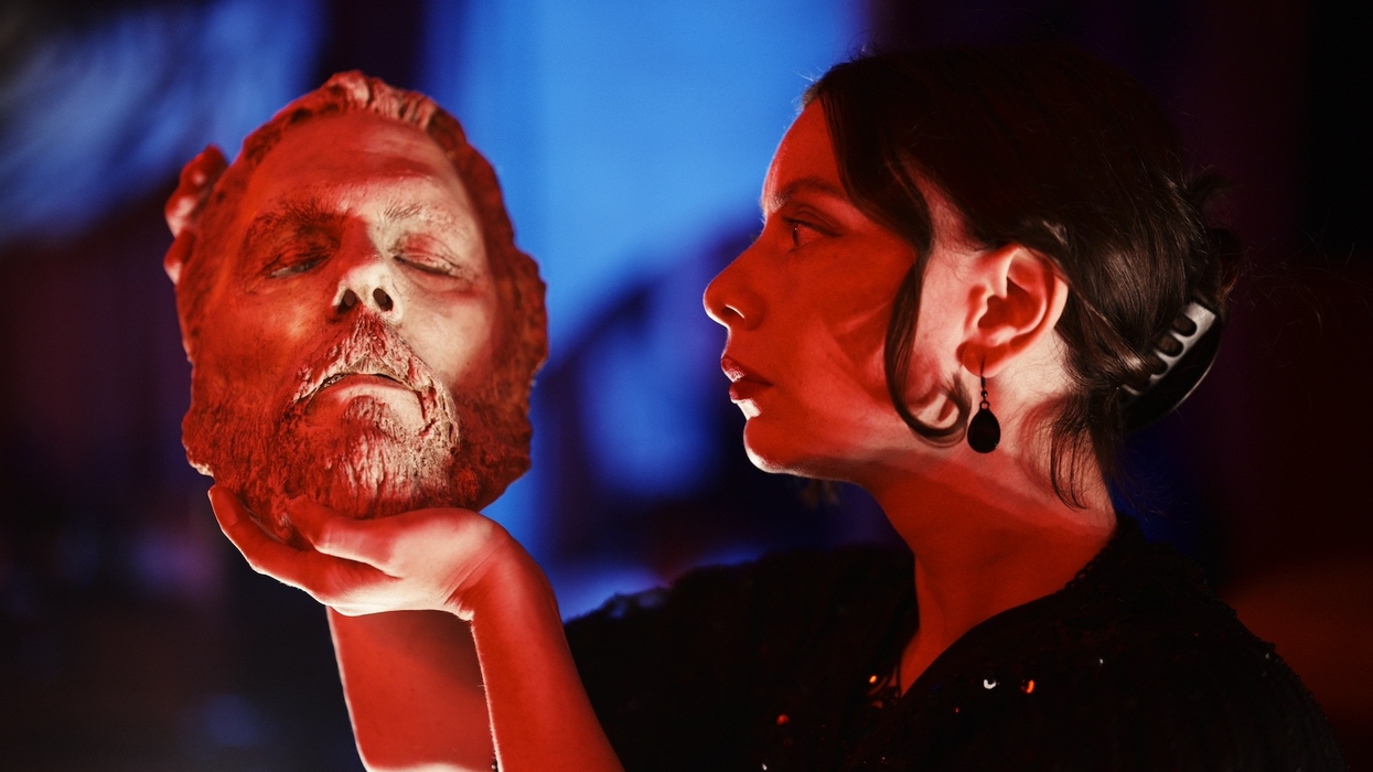 magician's table immersive experience