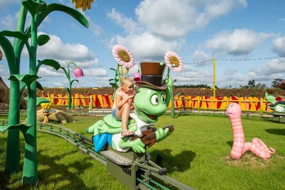 Majaland Kownaty Grasshopper ride