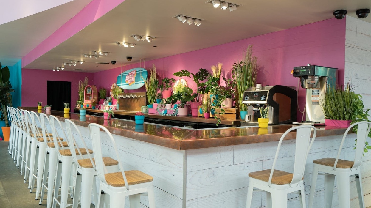malibu barbie cafe