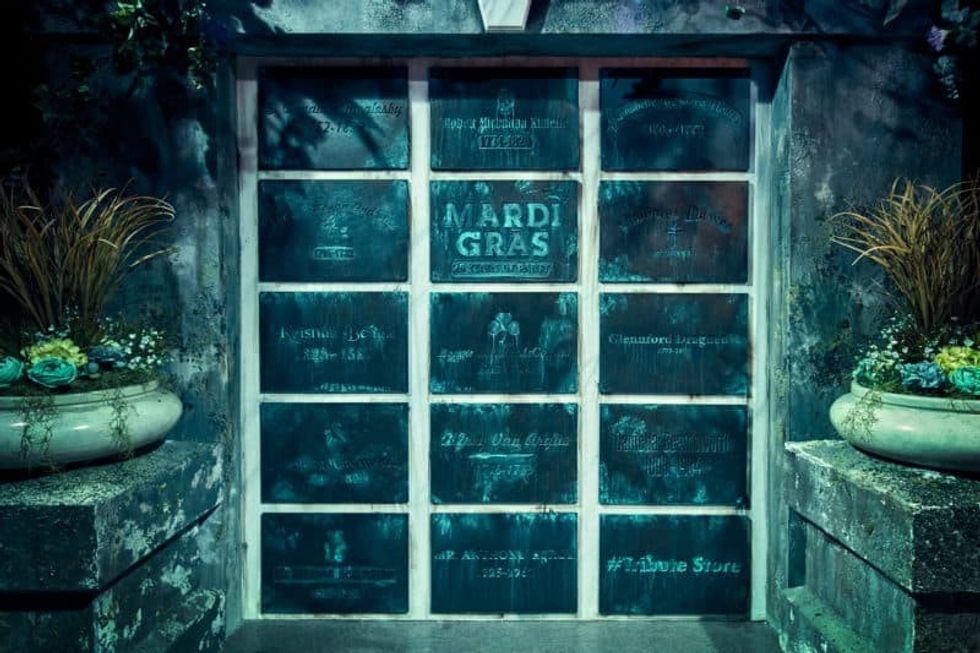 mardi gras tribute store universal orlando resort