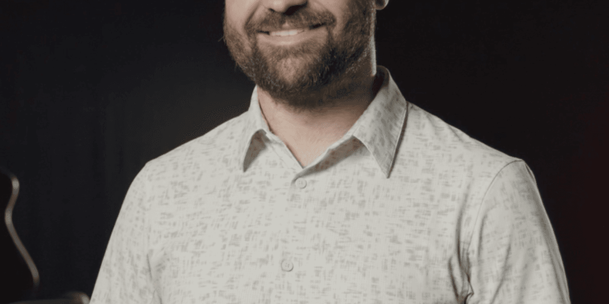 Mark Stephani Mark Stepanian | blooloop