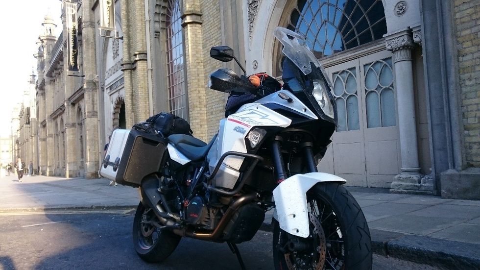 Martin Howe Motorbike Blooloop 4