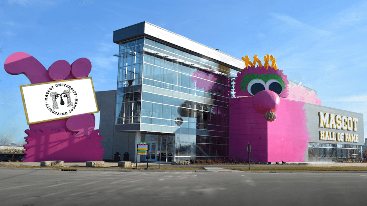 Mascot-Hall-of-Fame-Exterior