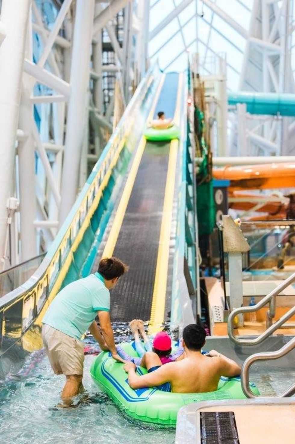Master Blaster Studio City Water Park