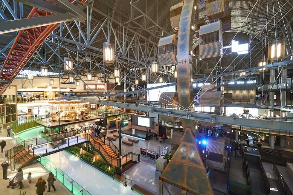 Méga-Parc-Les-Galeries-de-la-Capitale Quebec Mega Parc