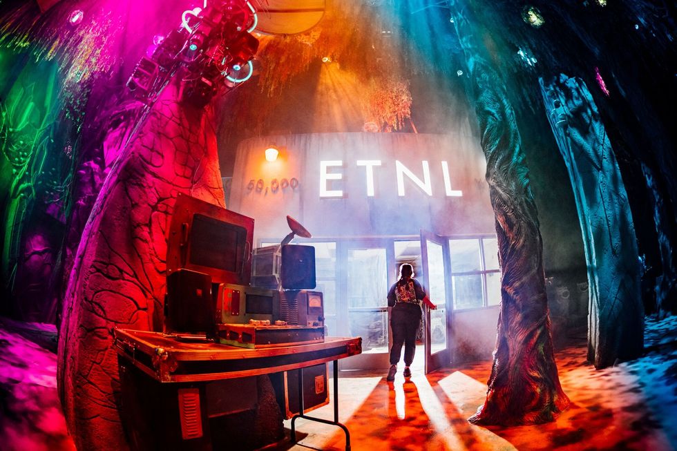 meow wolf houston radio tave