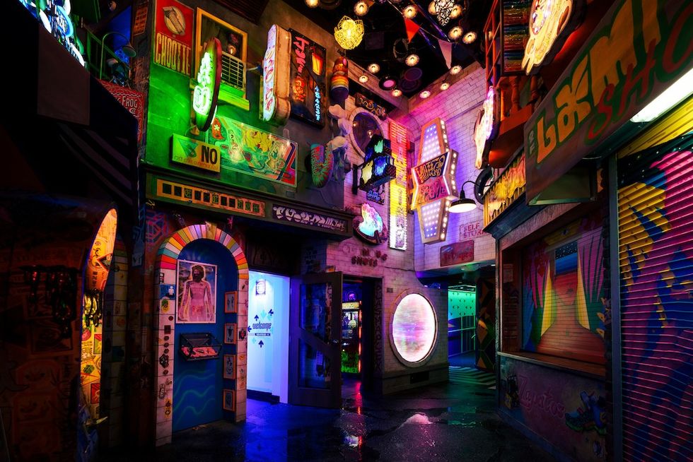 Meow Wolf - The Real Unreal