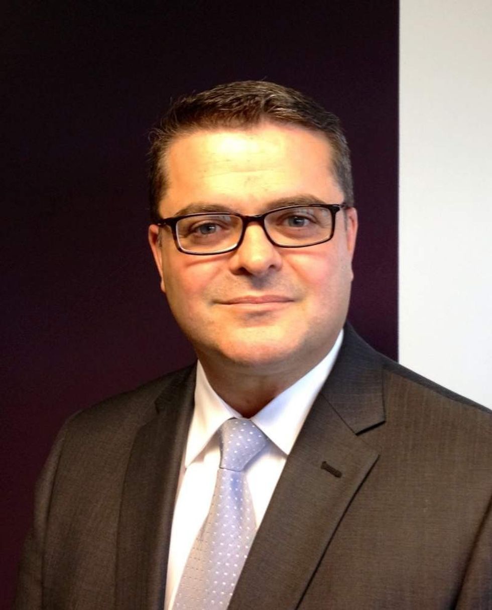 michael hanlon joins laservision