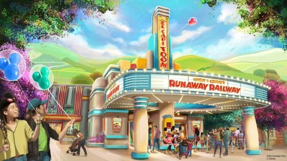 Mickey & Minnie's Runaway Railway at Disneyland