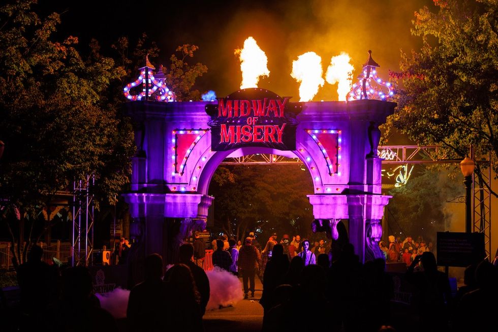 Midway of Misery – Hersheypark Dark Nights experiential marketing