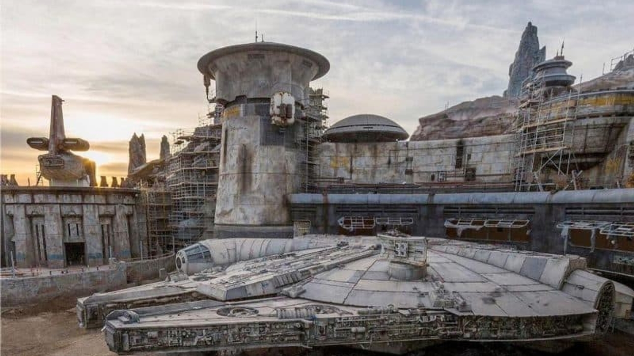 milennium falcon star wars galaxys edge opening date
