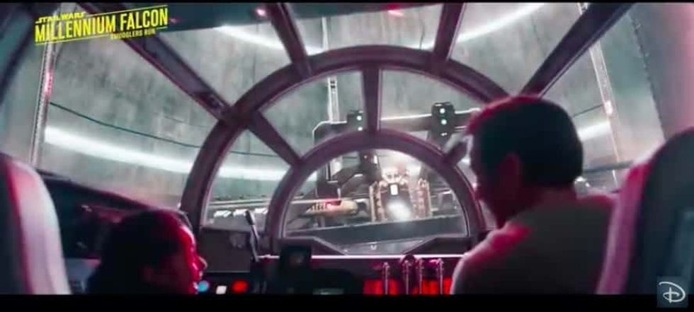 millennium falcon smugglers run interior star wars land.