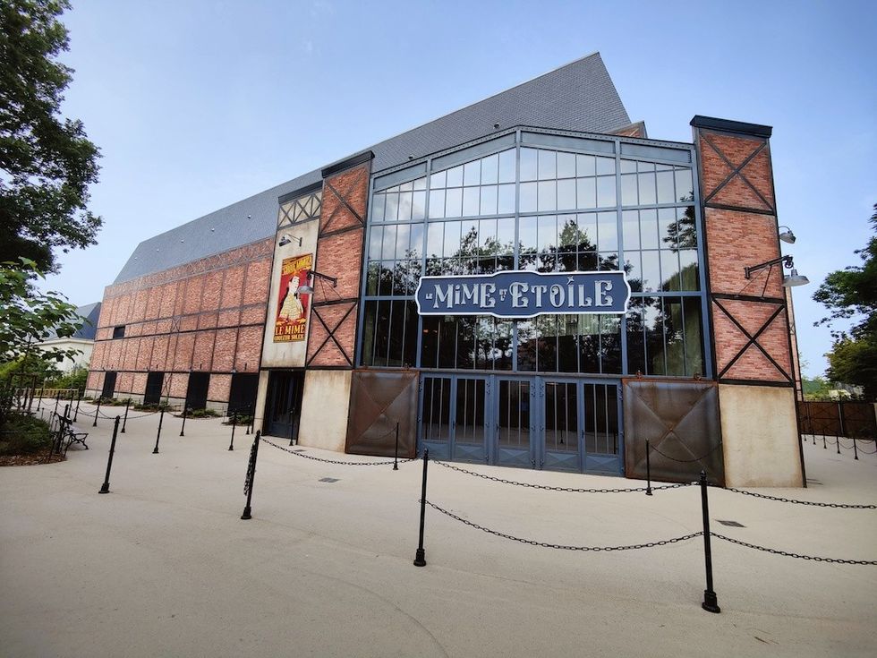 MIME Etoile Puy du Fou theatre
