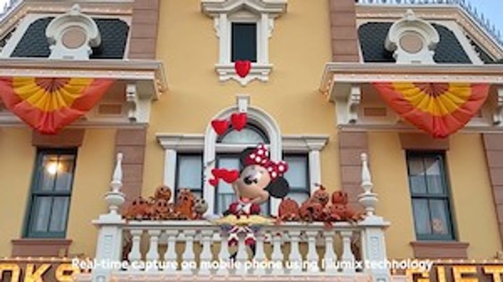Minnie Mouse AR