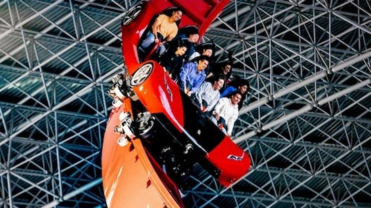 Mission-Ferrari-ride-track