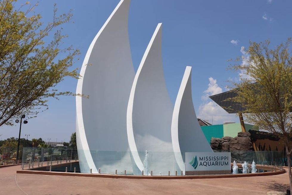 Mississippi Aquarium Sails