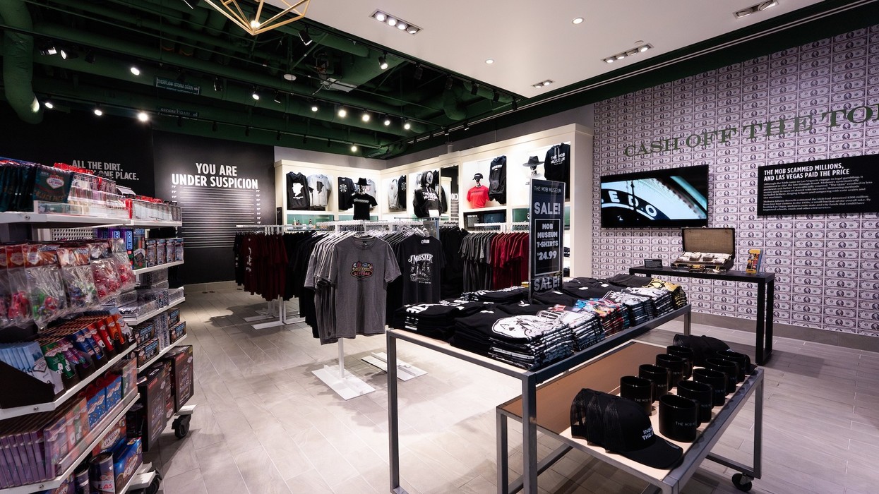 mob museum airport store