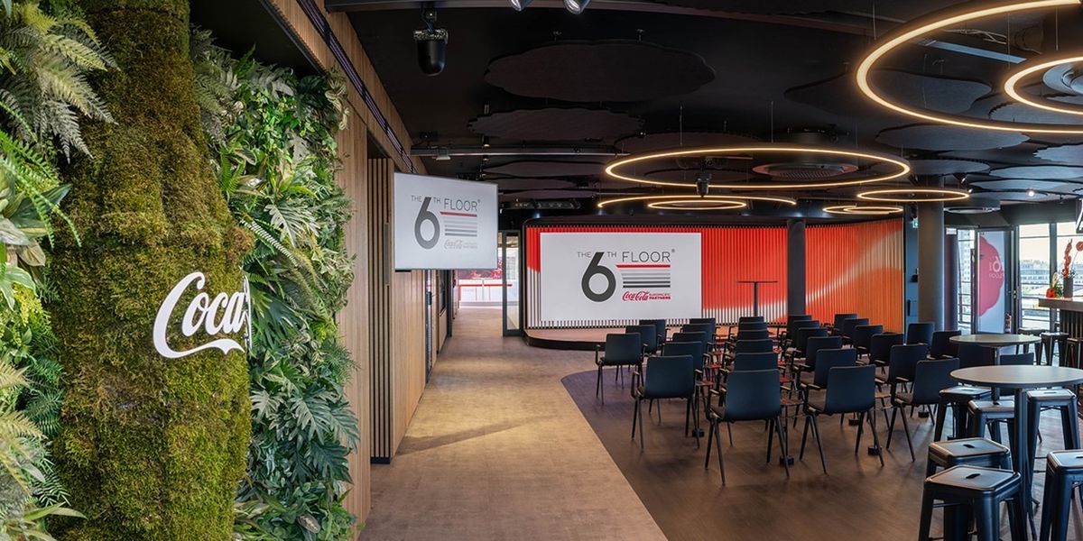 dan pearlman creates next-gen customer experience centre for Coca-Cola