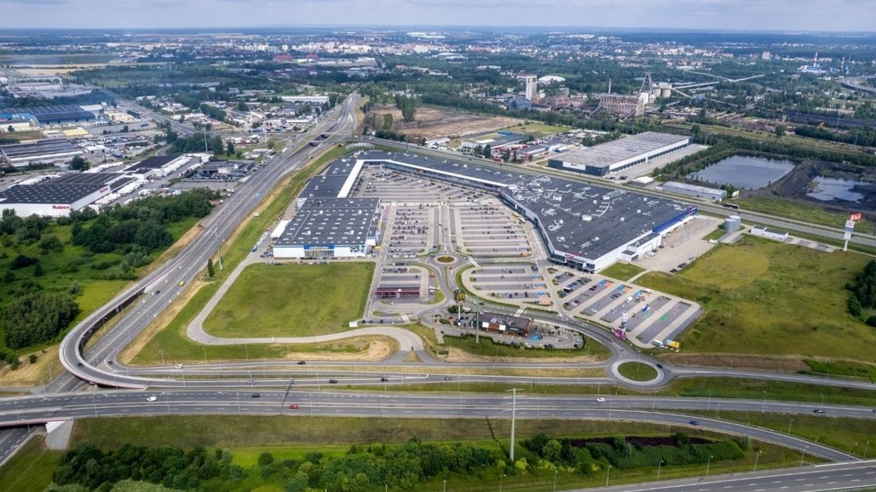 momentum leisure new theme park