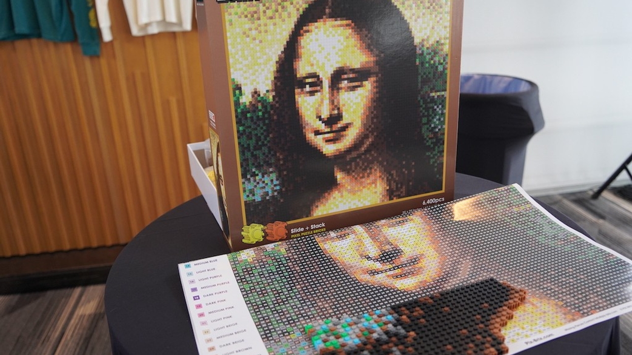 MonaLisa pix Brix