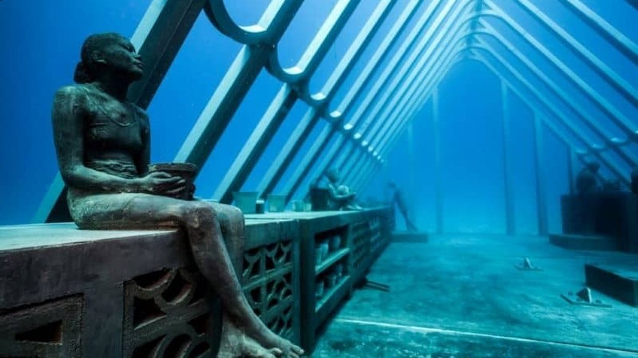 MOUA underwater greenhouse and statue