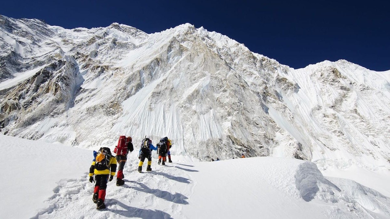 mountaineering museum for everest snow