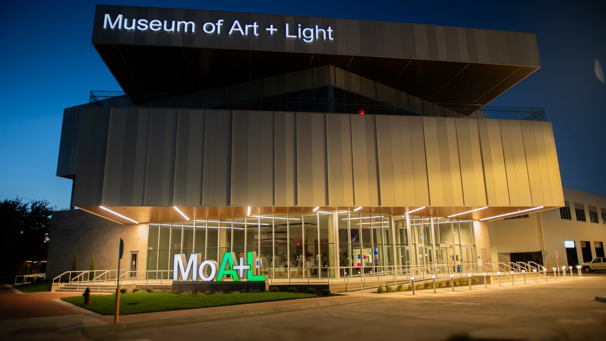 museum of art and light kansas