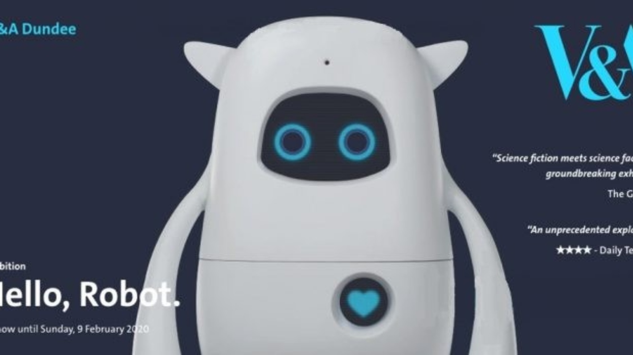 musio robot v and a dundee