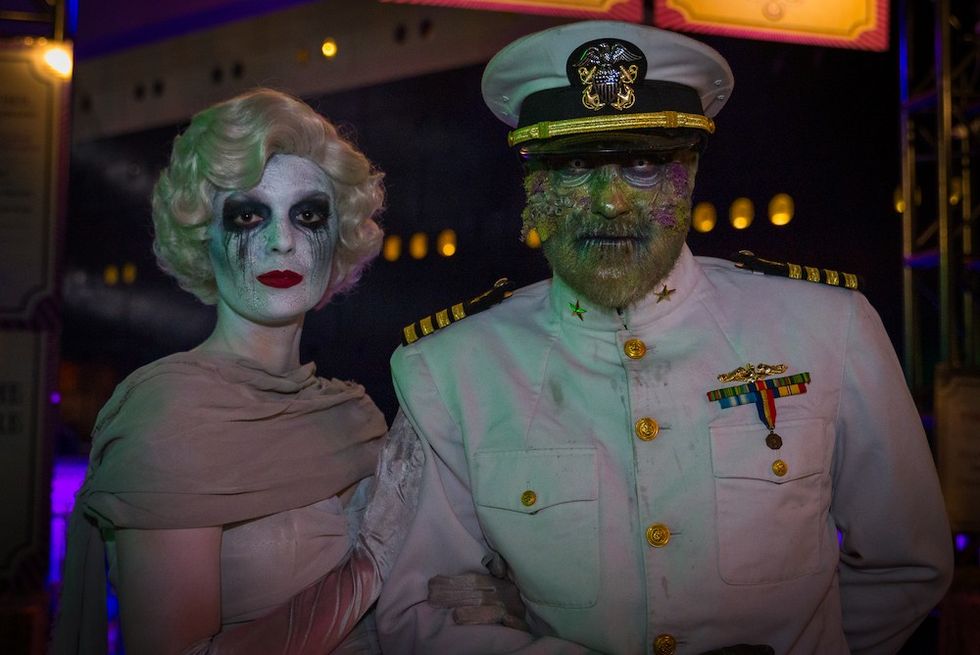 Mycotoo Dark Harbor Queen Mary