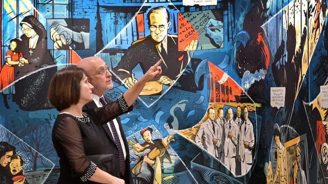 Nancy-David-Wolf-Holocaust-&-Humanity-Center-Neltner-Mural