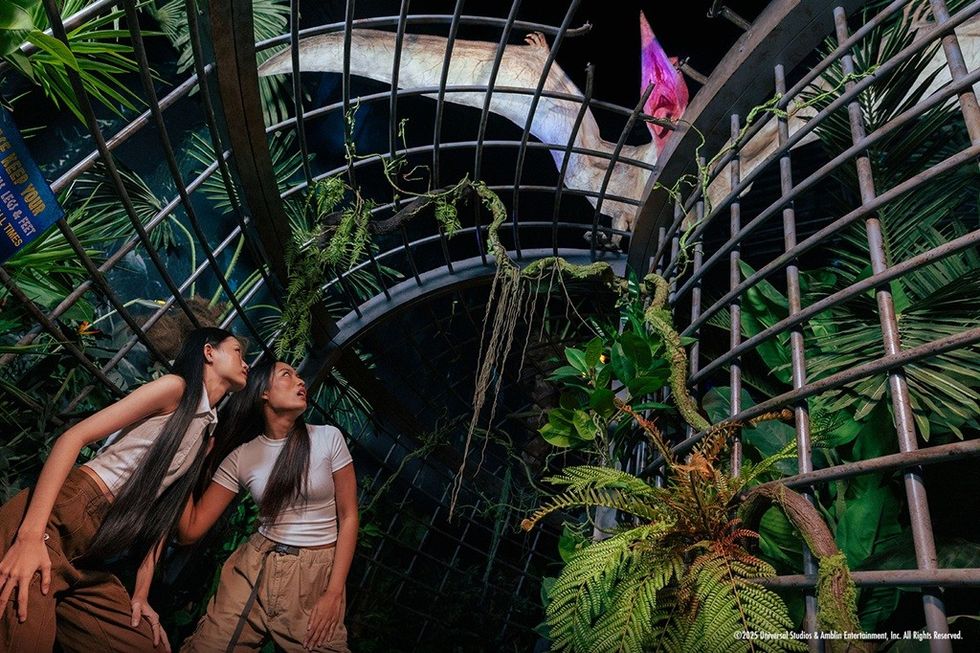 NEON Jurassic World: The Experience Bangkok