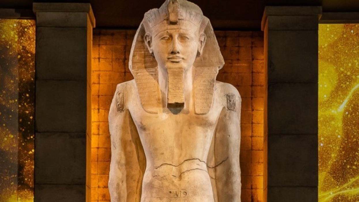 Neon Ramses
