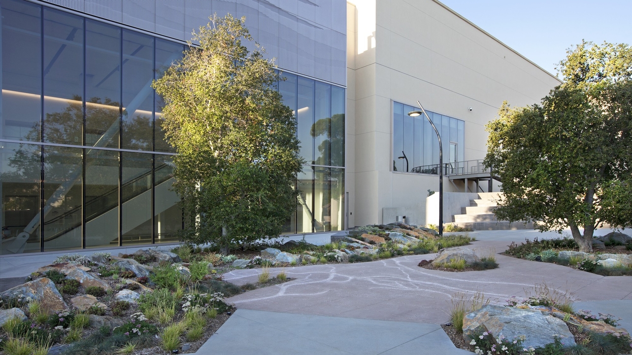 nhm commons