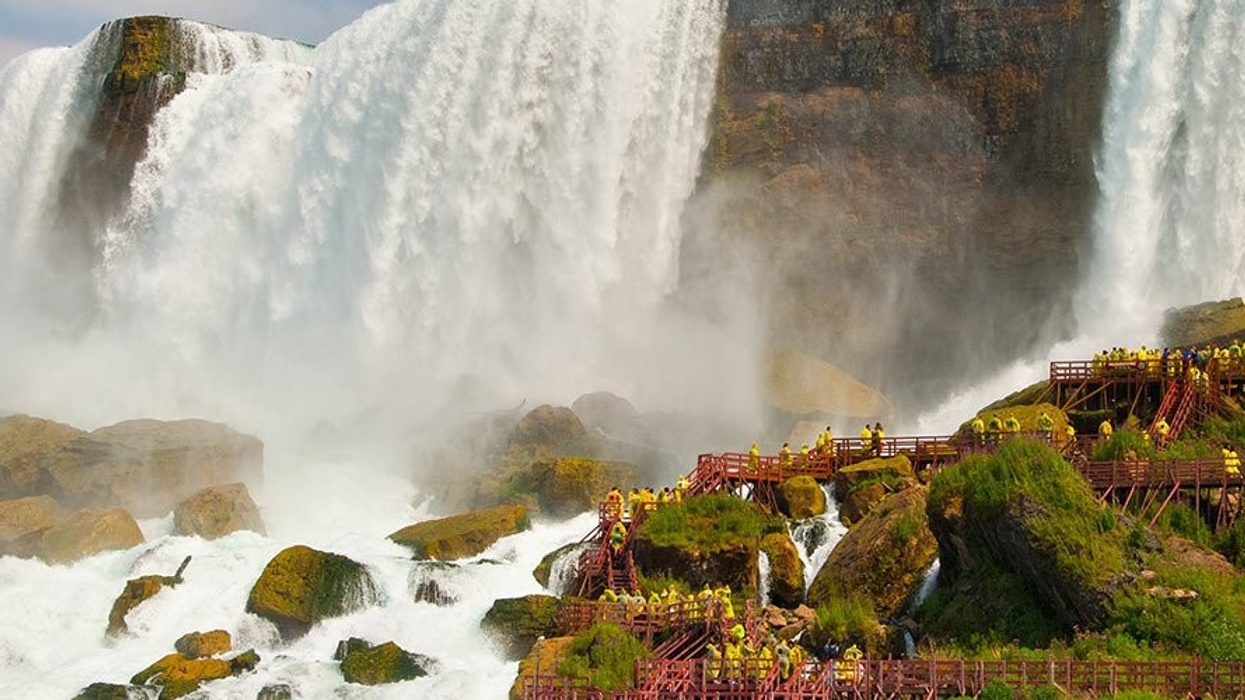 niagara falls state park cave of the winds