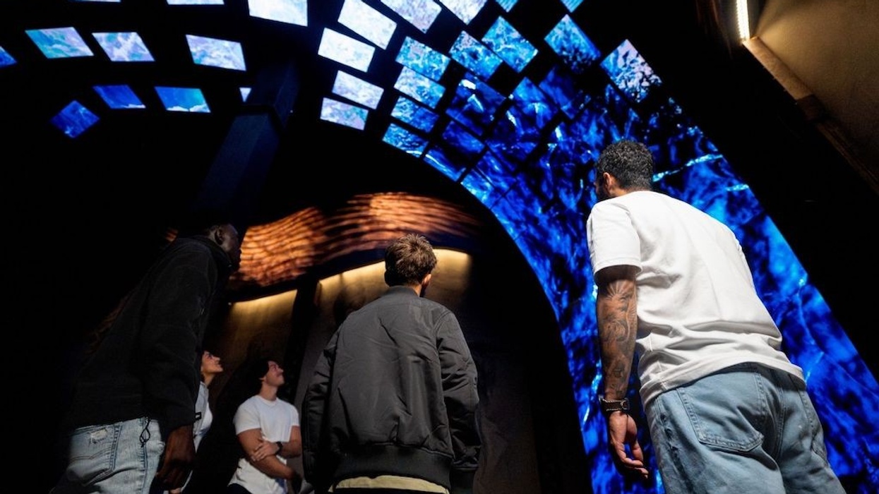 Niagara-Takes-Flight-preshow