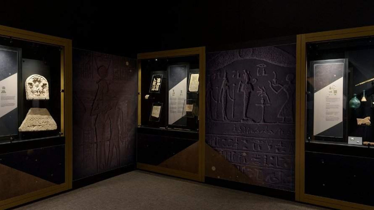 nomad exhibitions golden mummies exhibition