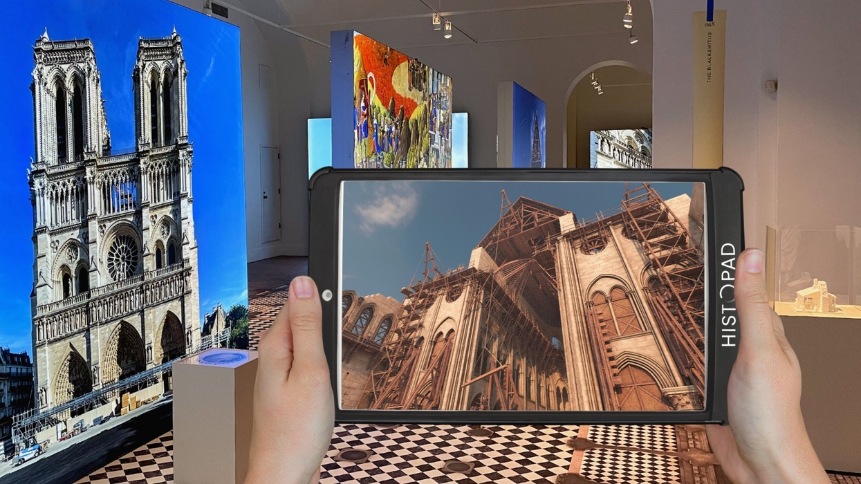 notre dame de paris AR exhibition