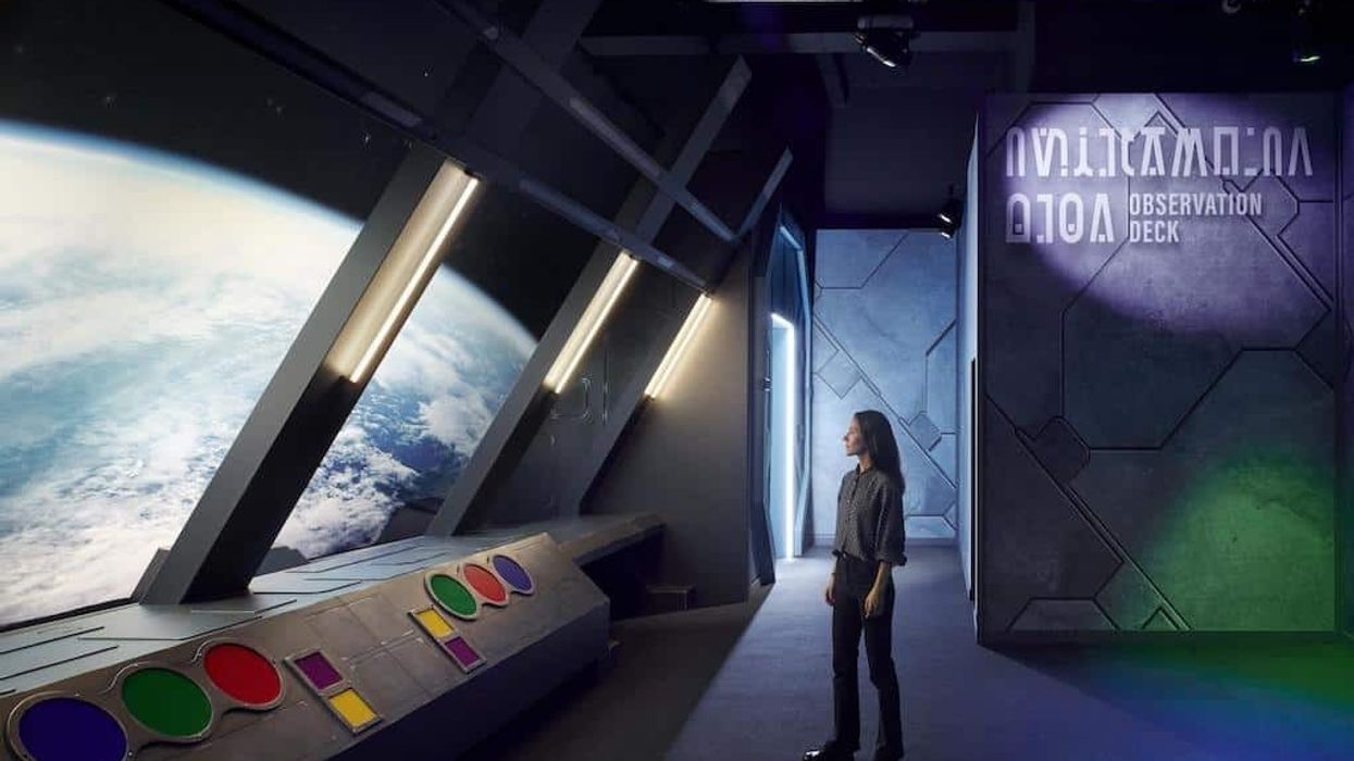 Observation Deck in Science Fiction - Voyage to the Edge of Imagination