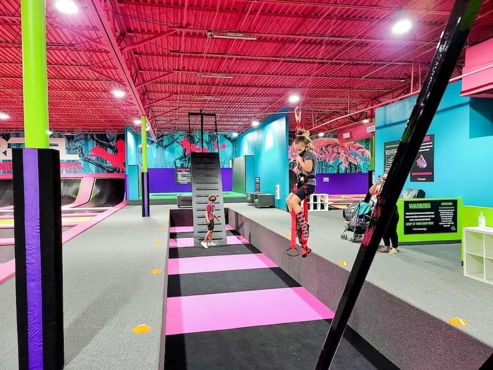 obstacle course Flying Squirrel Guest Experience Score