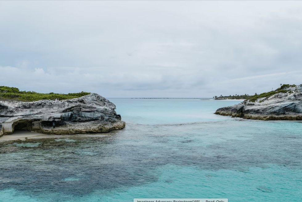 ocean at Lookout Cay at Lighthouse Point