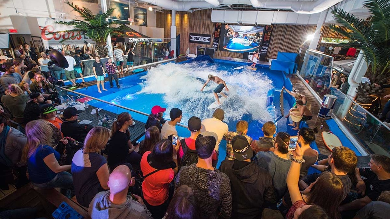 Offshore surf authentic surfing in retailtainment location based entertainment