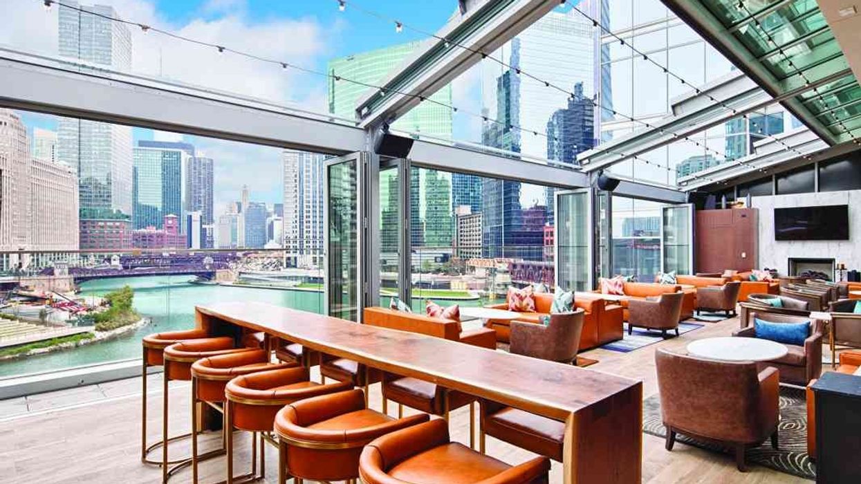 openaire retractable enclosure at gibsons italia restaurants